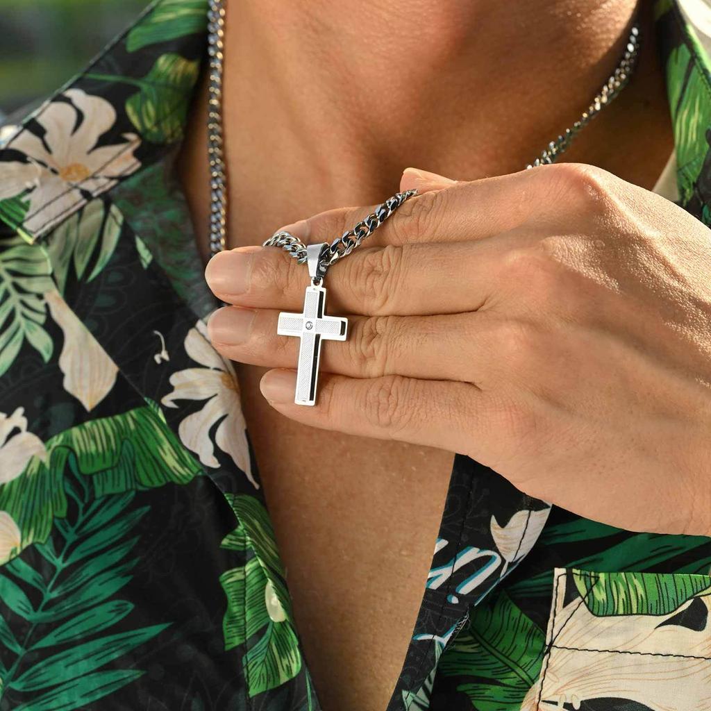Vnox Stainless Steel Cross Pendant Necklace for Men Boys, Fashion Waterproof Link Chain Christian Prayer Jewelry Gifts Accessory