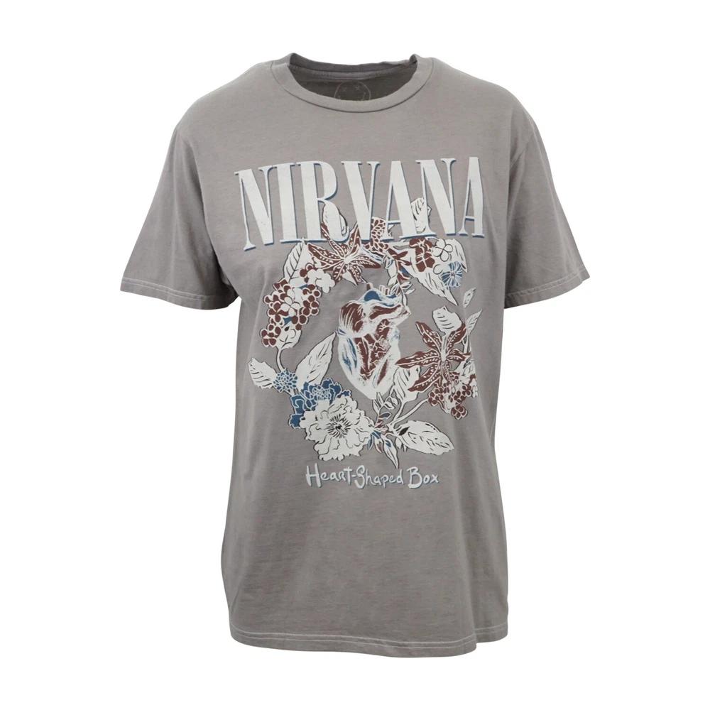 Nirvana Floral Heart Boyfriend Fit Girls Tshirt S