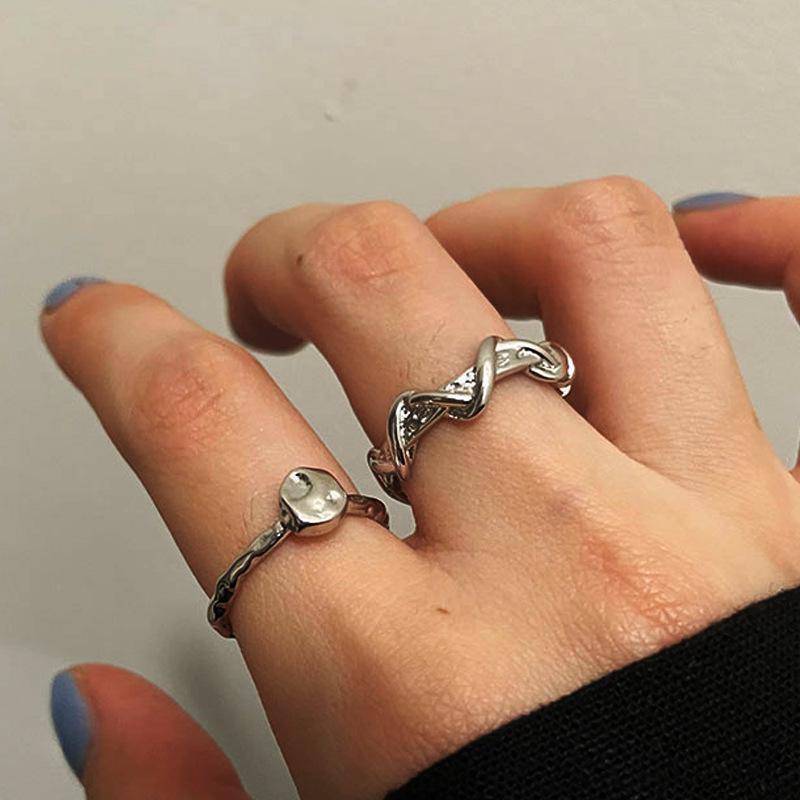 Retro Love Ring Set: 22-Piece European & American Multi-Joint Design for Women