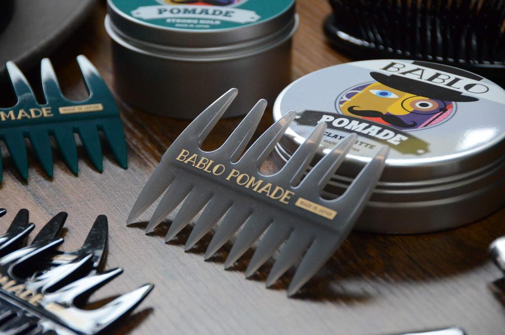 Babro Pomade Mesh Comb Hair Brush 2 Piece Set for Massage (Gray) & Men's (Black) Men/Scalp
