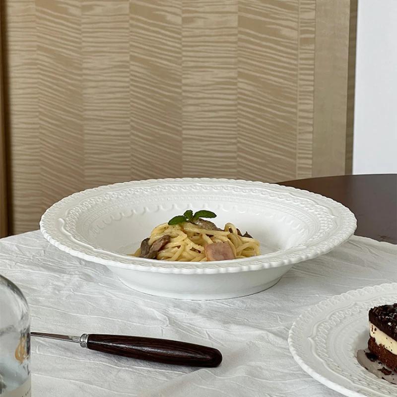 Französischer Stil Vintage Keramikteller Kreatives Spitzenrelief Haushalt Porzellan Geschirr Frühstück Toast Brot Kuchen Gerichte