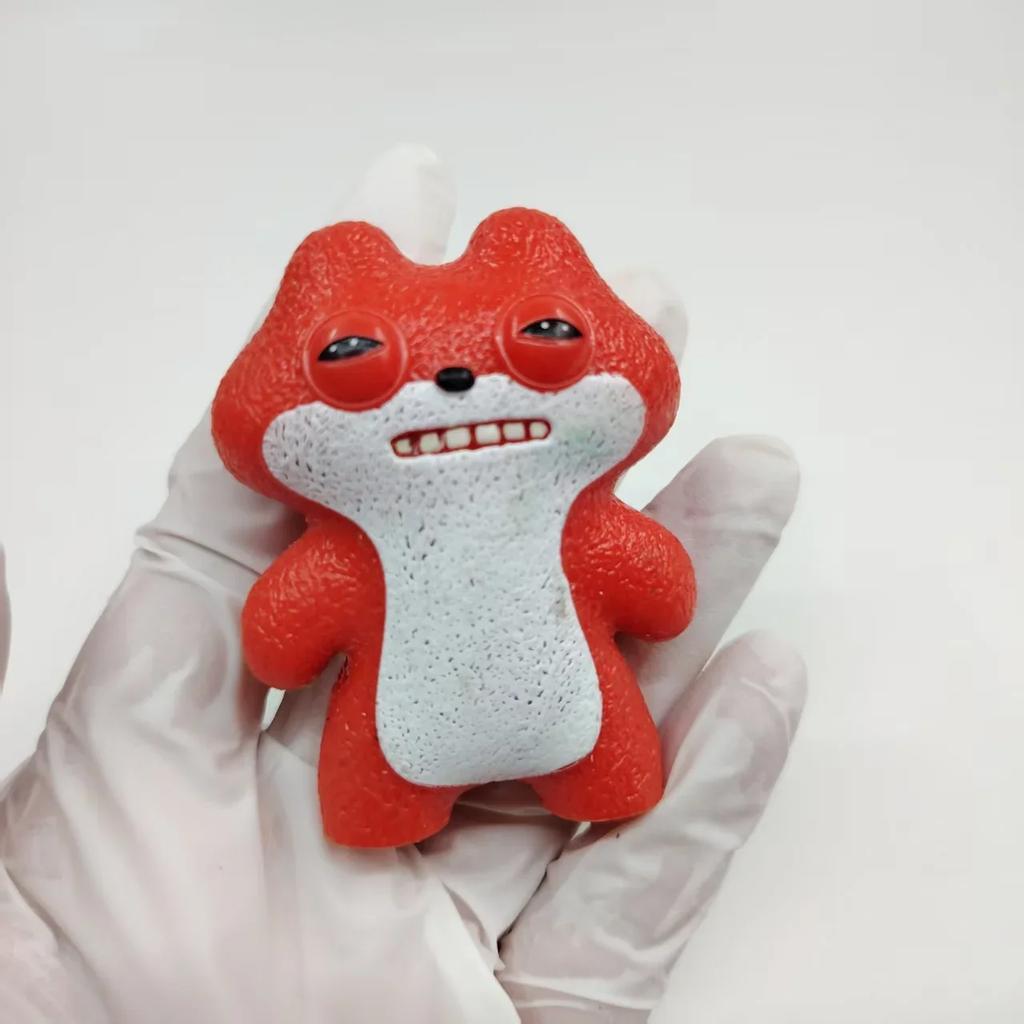 Figura Mostro Brutto Dente Occhi Larghi Strambo Ghigno Urlo V3 Ciondolo Collezione Modello Giocattolo Miglior Regalo di Compleanno per Bambini