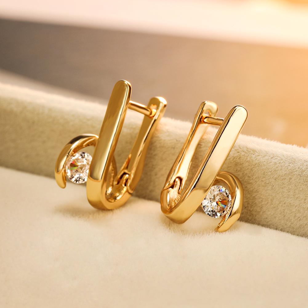 Modne geometryczne kolczyki w złotym kolorze dla kobiet biała cyrkonia Wedding Party Brides klipsy do uszu biżuteria walentynki