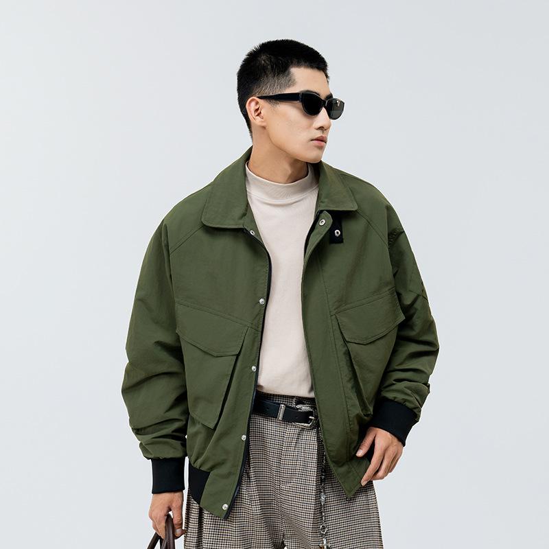 2025 Høst/Vinter Nye Jakker for Unge Menn Kuldebestandige Motejakker Ståkrage Topper Herre Varm Arbeidsbekledning med Plysj