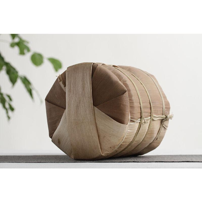 357g Jingmai Puerh Raw Tea Dry Cottage Tea Yunnan Seventh Cake