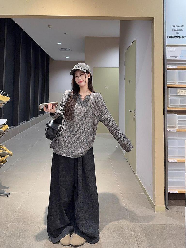 Solid Color Textured Long-Sleeve Women's Base Layer Shirt - Korean Style, Loose Fit for Spring/Autumn