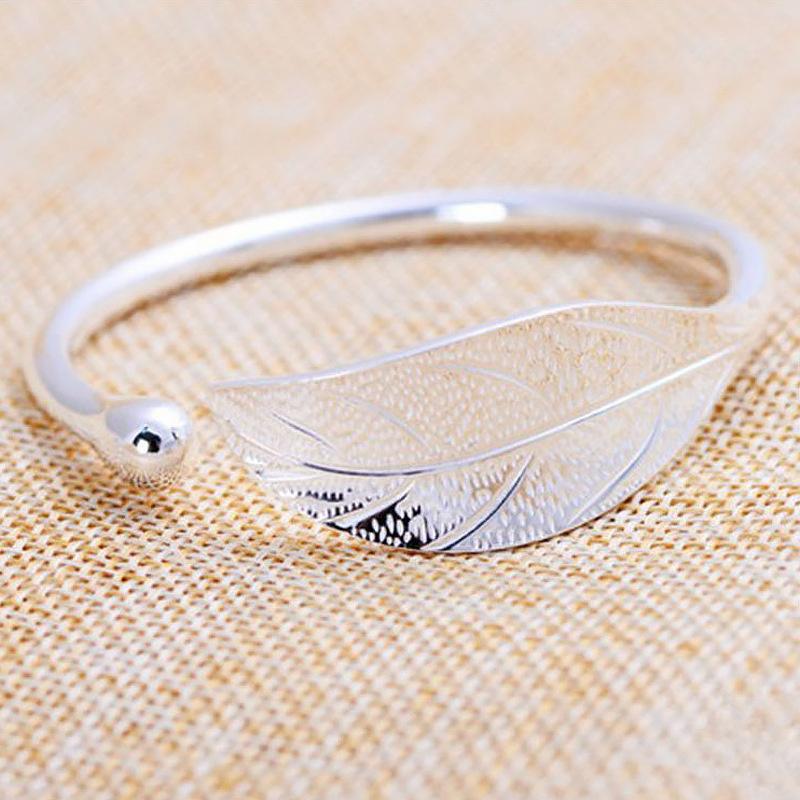 Silver Woman Cuff Bracelet Open Leaf Shaped Adjustable Charm Bangle Girls Party Jewelry Christmas Gifts