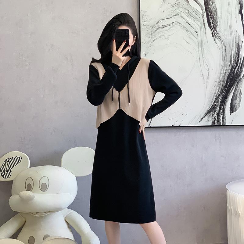 Autumn and Winter Long-sleeved Hooded Simple and Loose Pullover Temperament Thin Age-reducing Knitted Dress Women