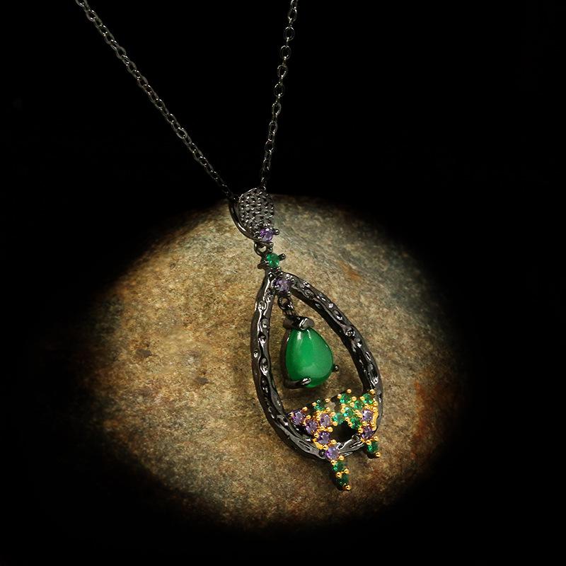 Italian Craft Jewelry Gold plated Amethyst French Necklace Palace Retro Temperament Pendant