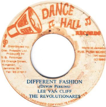 

7inch Record LEE VAN CLIFF THE REVOLUTIONARES Different Fashion NONE Dance Hall Reco 1980 Jamaica Reggae Ska Dub Used
