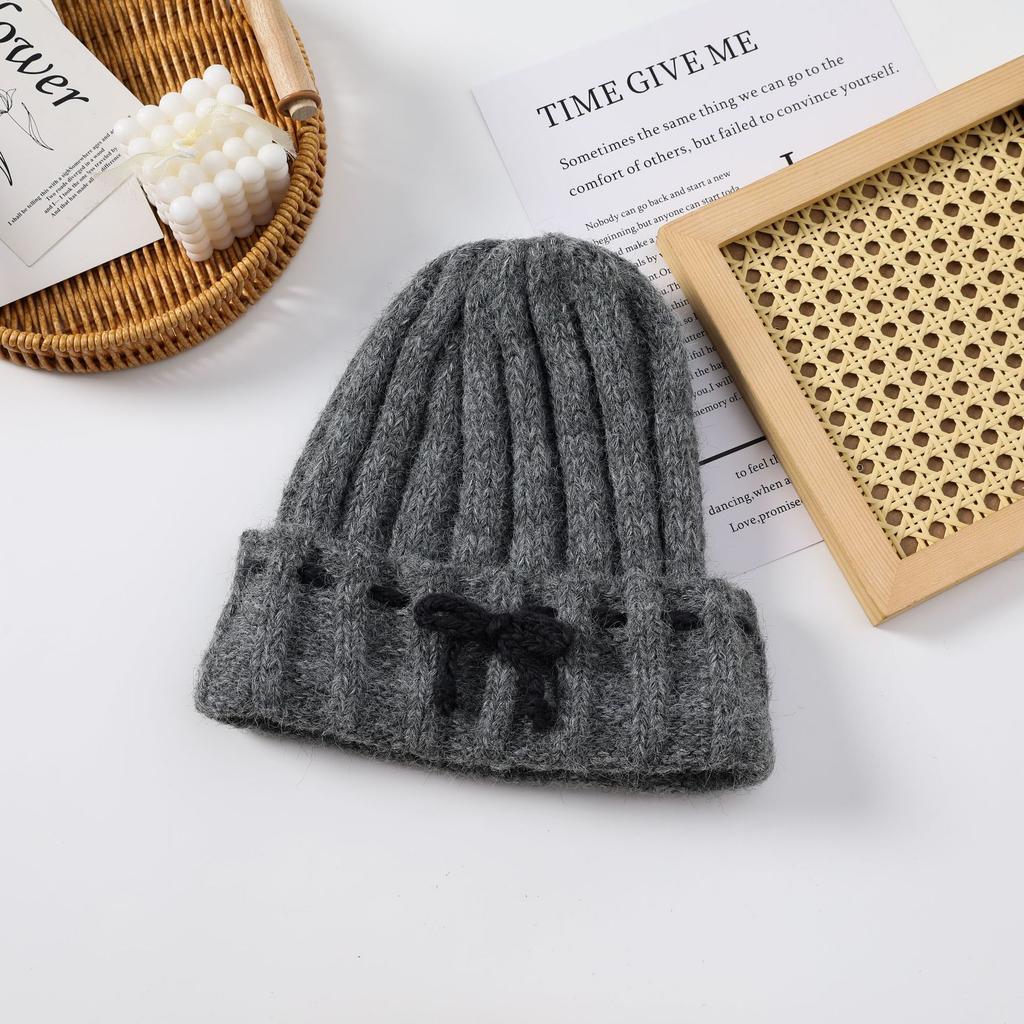 Winter 2025 Bow White Knitted Wool Cap Women's Plush Warm Big Head Circumference Baotou Hat Ear Protector Hat