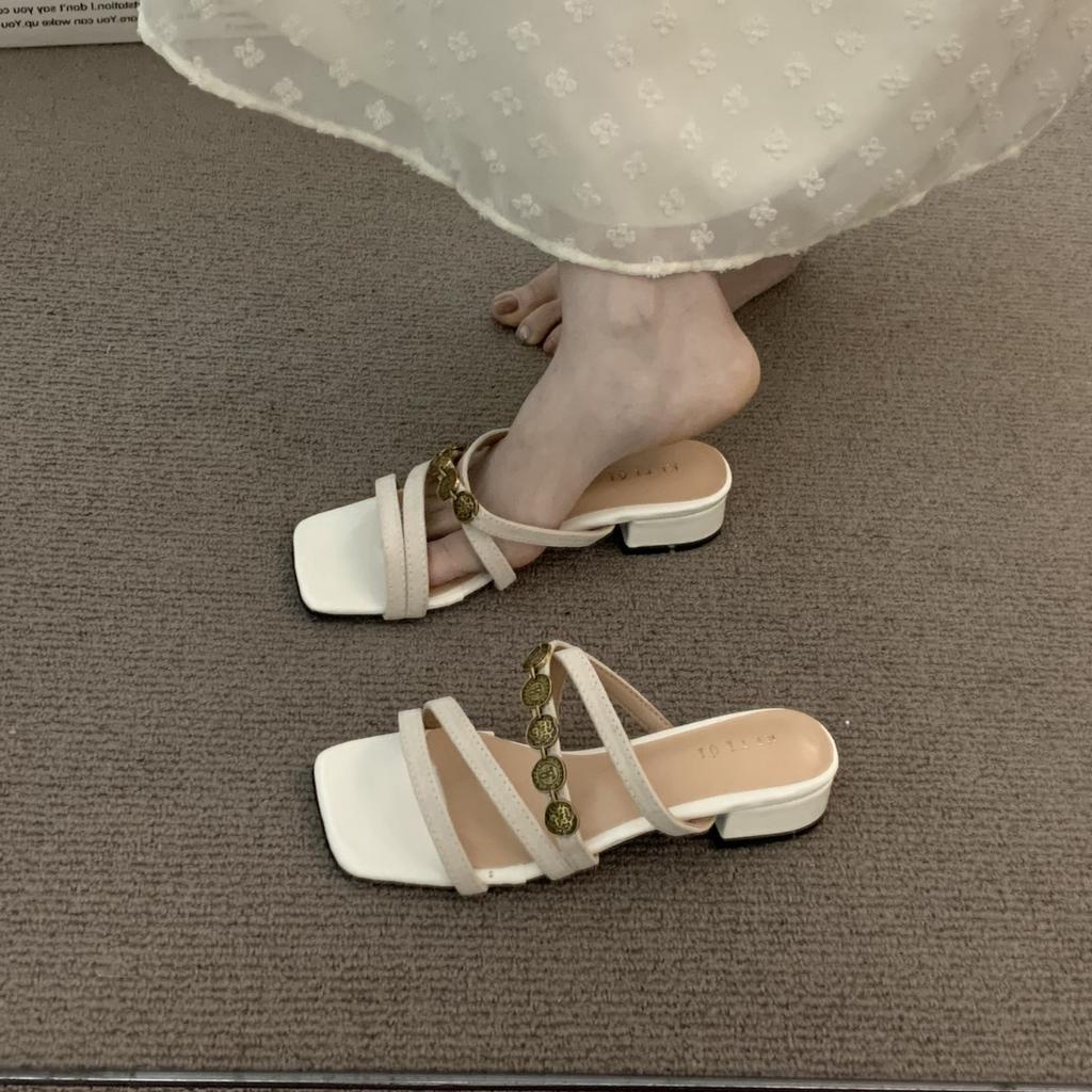 Niche thick heel French commuter outer slippers women's shoes 2025 summer skirt temperament evening breeze sandals