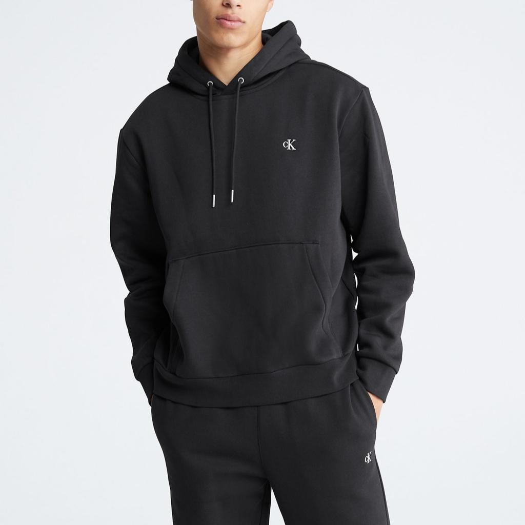 Calvin Klein Minimalistická pohodlná ležérní mikina s kapucí a dlouhým rukávem Pánské topy Černá 40QP431-001