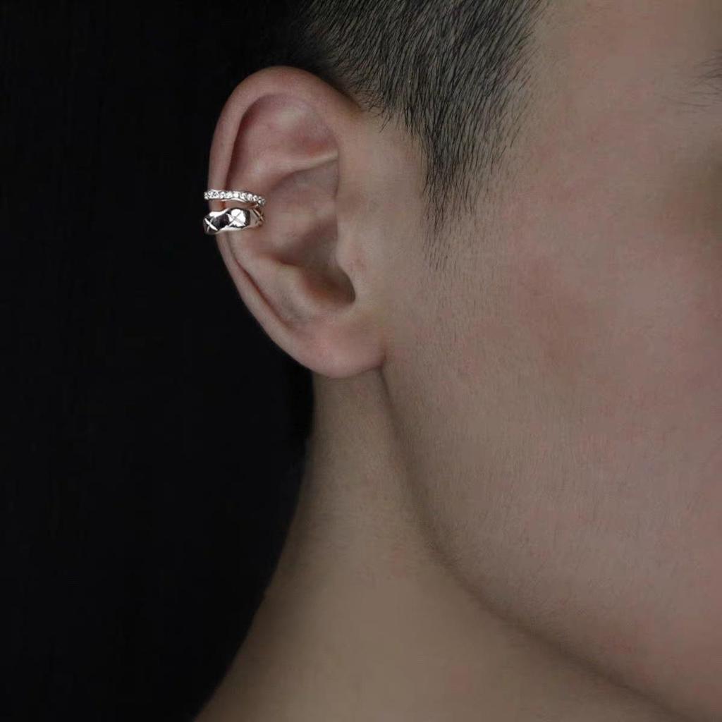 Painless Men's Ear Cuff: Vintage Chic, Niche Design, No Piercing Required