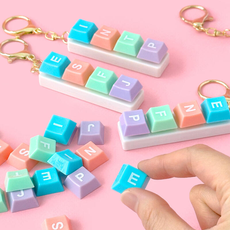 Mbti Tastatur Schlüsselanhänger zufällig