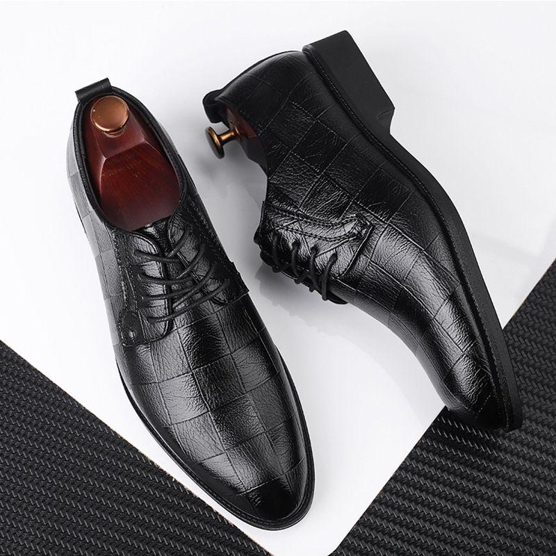 Plaid Plain Low Heel Men's Formal Shoes Soft Elegant and Classic Gentleman Legitimate Leather Price 39 Party Social Shoe Male