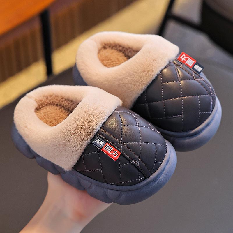 

Children s Warm Winter Cotton Slippers: Velvet-Lined, Waterproof PU Leather, Closed-Heel, for Boys, Girls, and Parent-Child Matching. Size 24/25 (Inner 15cm, Fits 14cm Foot)