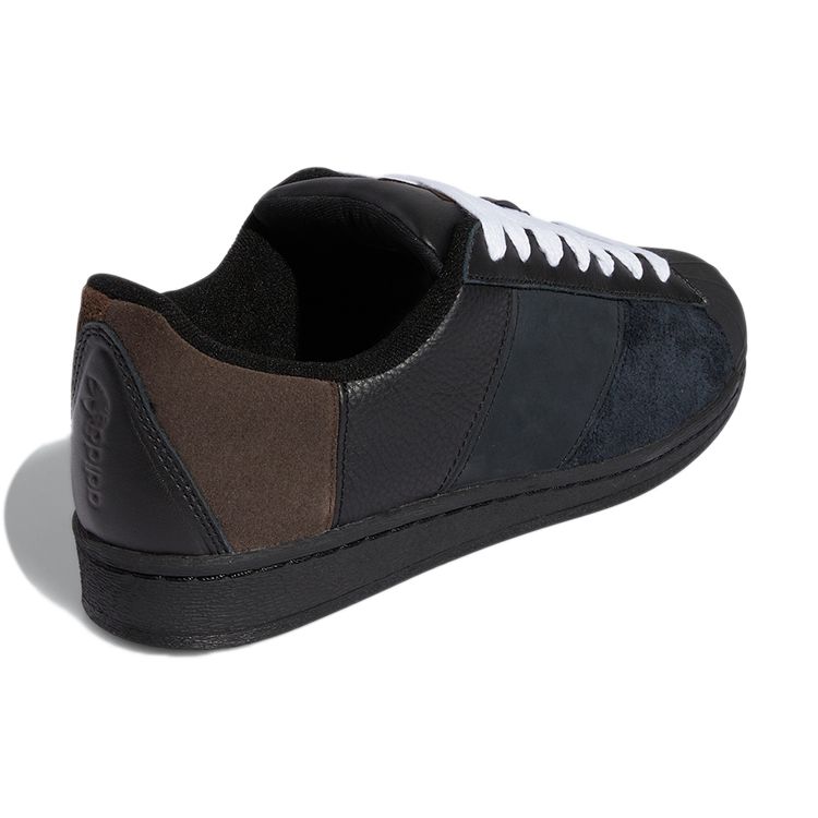 Adidas Superstar 82 Panel Schwarze Unisex-Sneakers Kern-Schwarz Wolken-Weiß GW0775