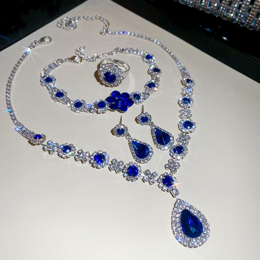 Rhinestone Geometric Flower Water Drop Earring & Necklace Set - Elegant Light Luxury Clavicle Chain