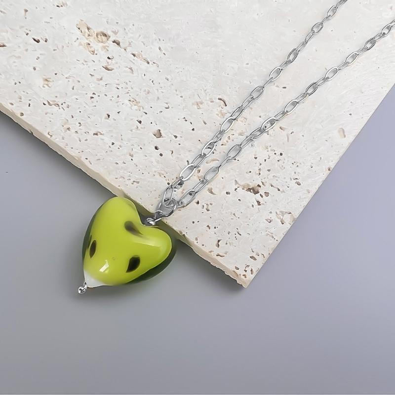 Delicate Glass Pendant Charm Choker Necklace Elegant Collar Chain Fashionable Neckwear Gift Jewelry for Girls Lady