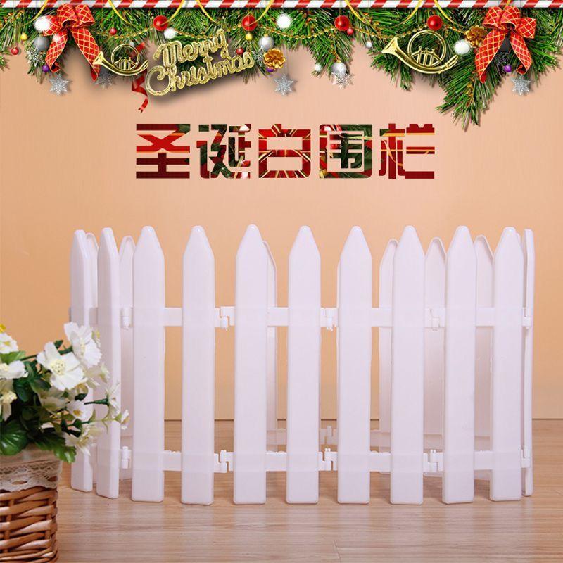 Off-whitehollow Fence Tree Guardrail Scene ArrangementProps