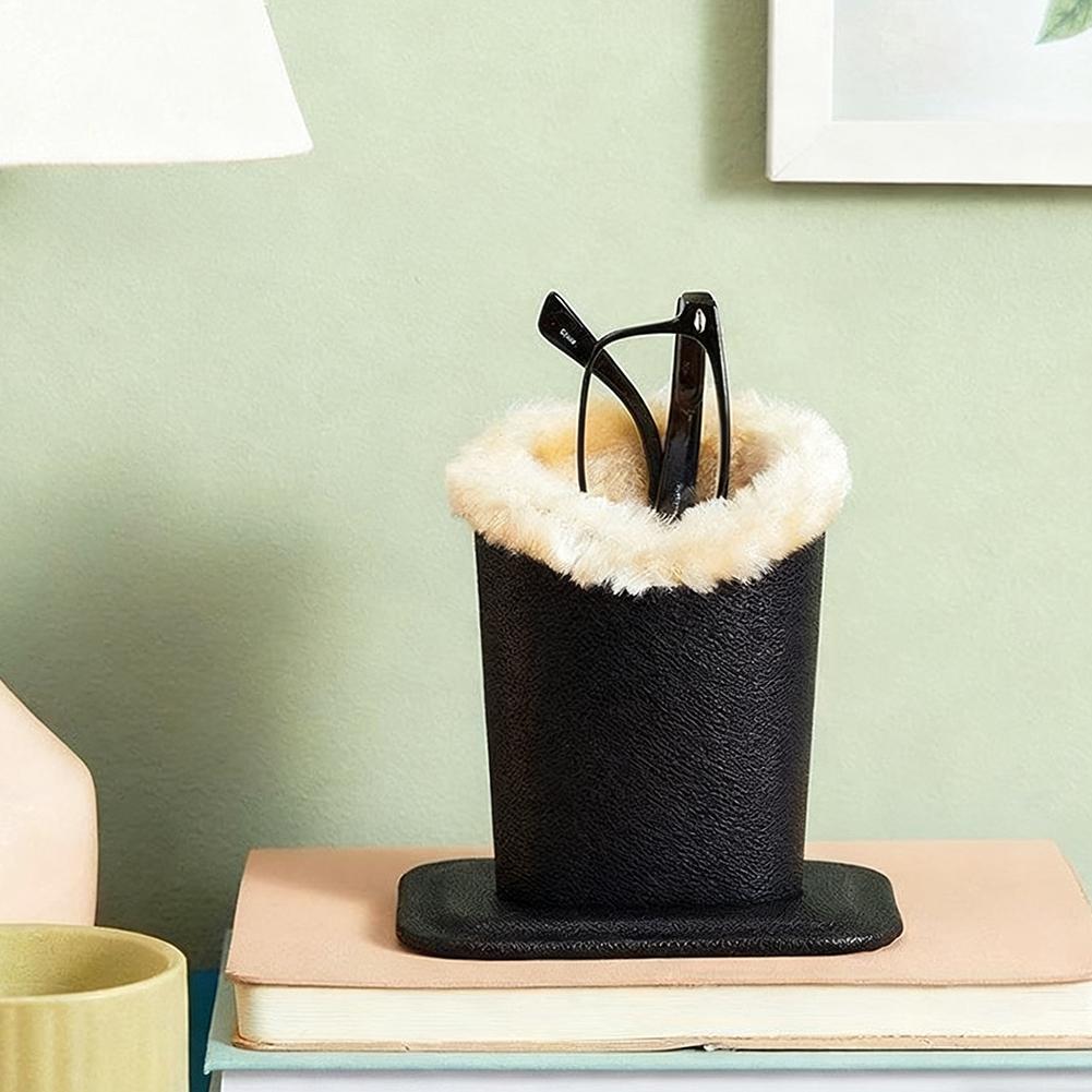 1 STuks Winter Pluche Brillenhouder Brillenstandaard Displaystandaards Glazen Plank Zonnebrilhouder Polyester Stof Brillenstandaard