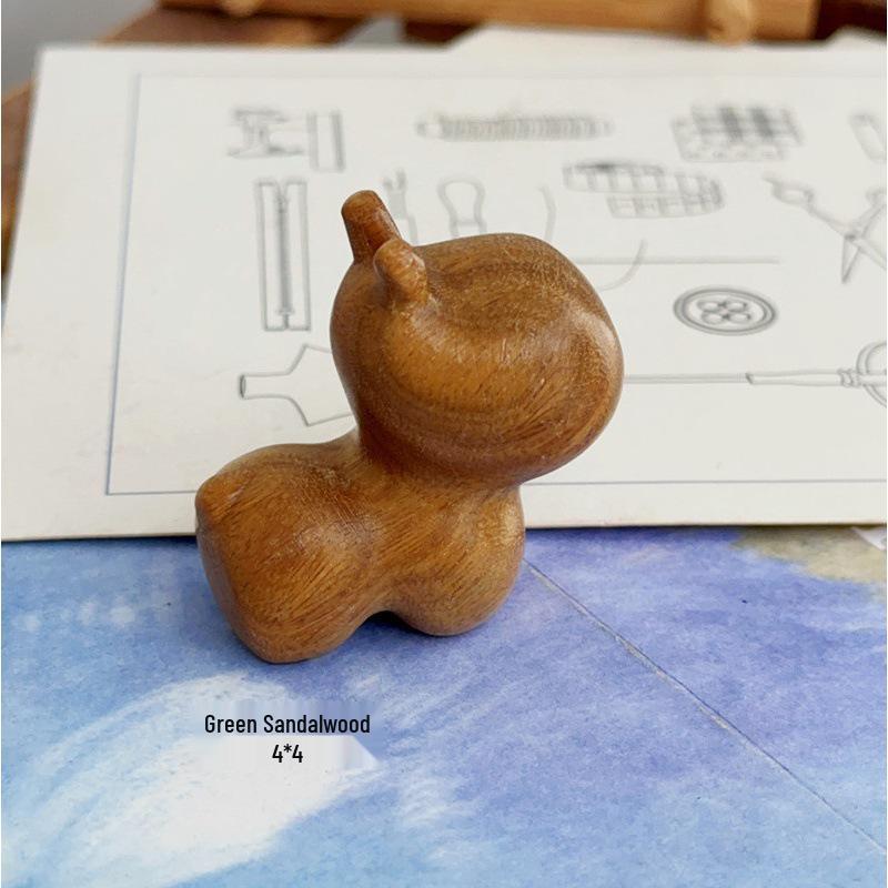 Sandalwood Zitan Horse Zodiac Keychain - Cute Pendant & Phone Accessory