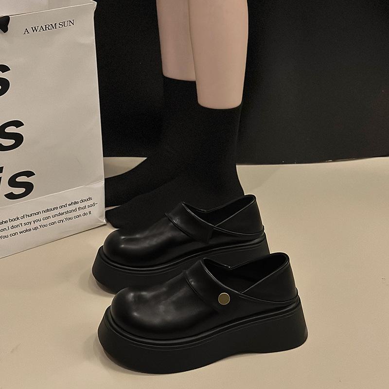 

Черные туфли из кожи в британском стиле, женские туфли-одиночки, весна-осень 2025, новые туфли с большой головкой, универсальные мокасины с одной педалью 35 чёрный