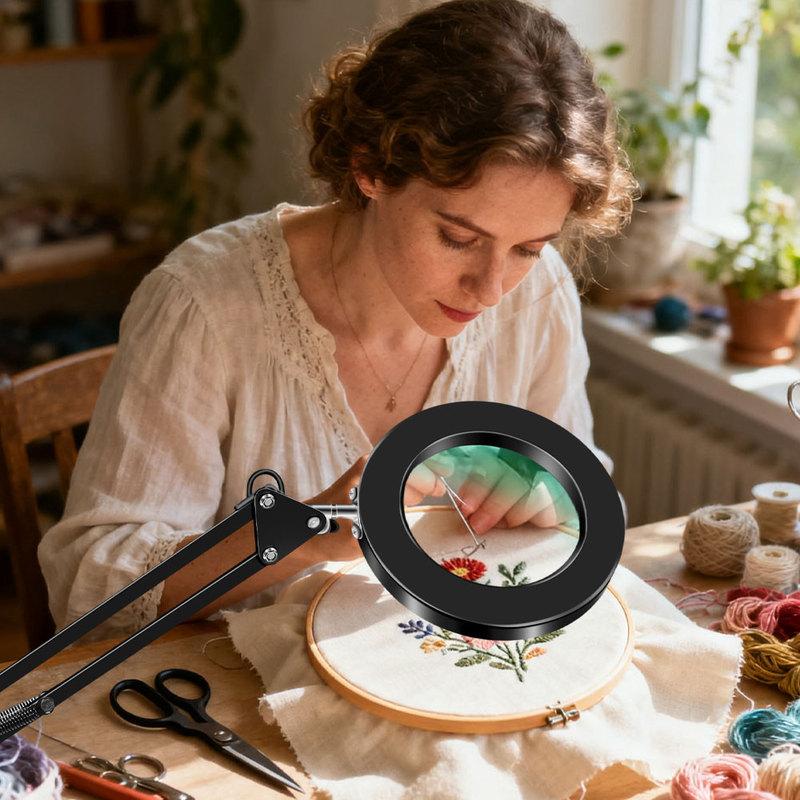 72LED 8X/10X NEW Illuminated Magnifier USB 3 Colors LED Magnifying Glass for Soldering Iron Repair/Table Lamp/Skincare Beauty