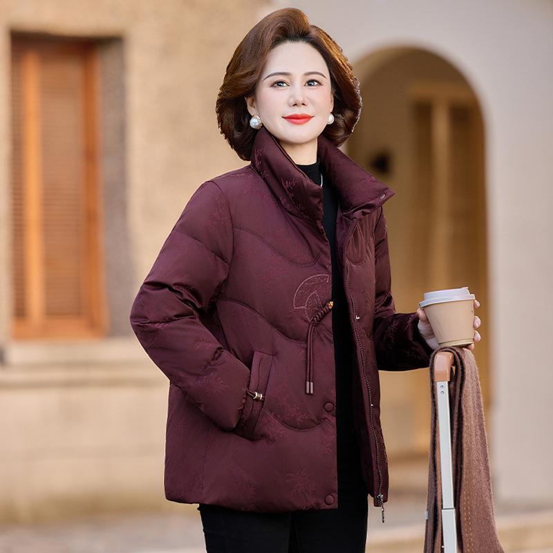 New Chinese middle-aged mother down jacket women's new winter short small white duck down jacket hooded