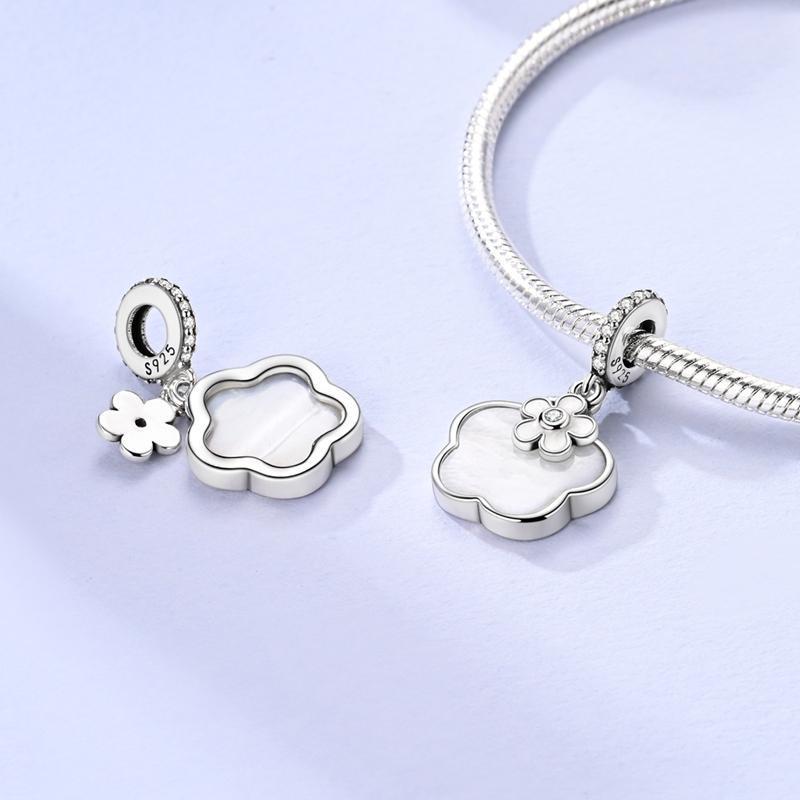 Charms Copper Original Pinctada Albina Five-Petaled Flowers Beads Fit Bracelet Jewelry Women Necklace Diy