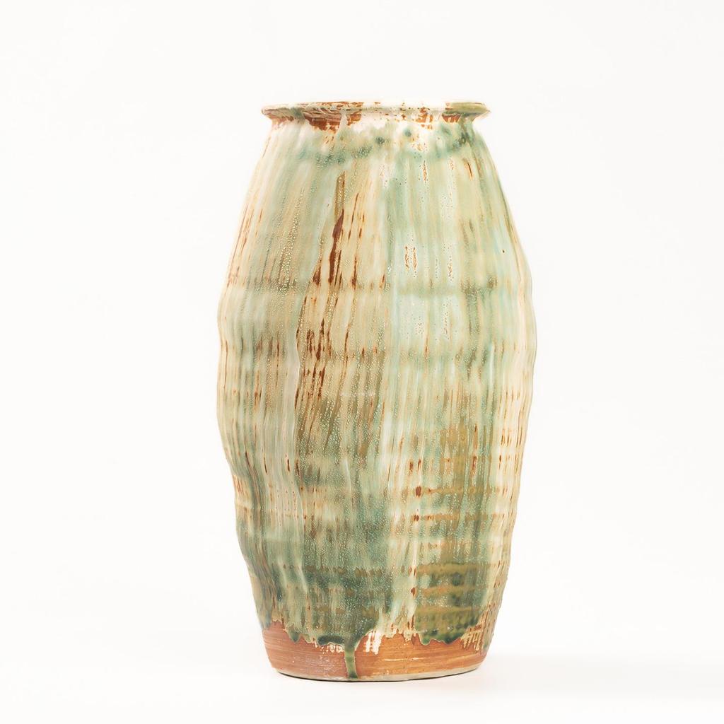 Wabi-Sabi Zen Vintage Ceramic Vase for Flower Arrangement - Coarse Pottery Ornament for Living Room or Dining Table.
