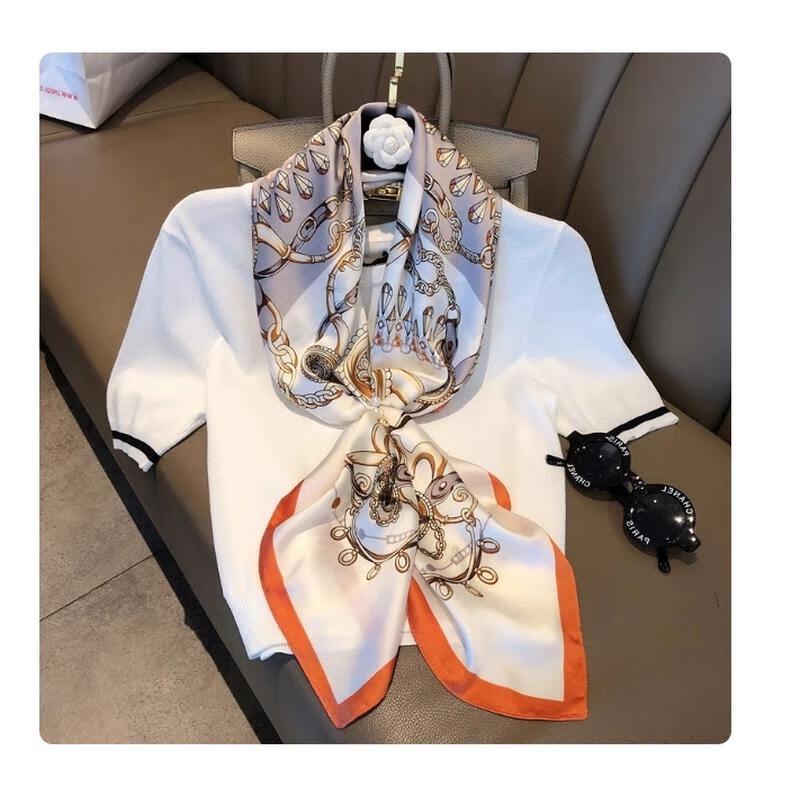 HANDUNYOU French Style Striped Large Square Scarf