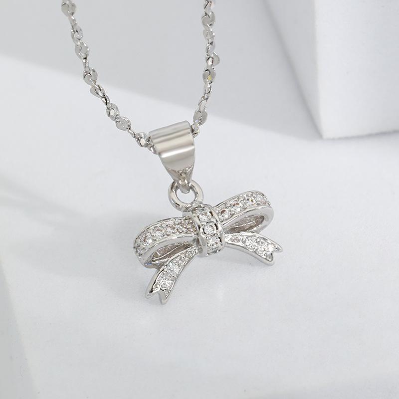 Irregular Bow Pendant Collarbone Chain Female, Japanese and Korean Version Niche High-end Design Bow Necklace