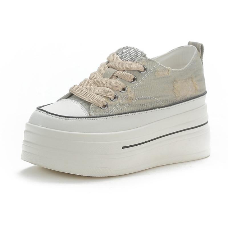 Thick Soled White Shoes for Spring and Summer New Styles with Increased Height Inside