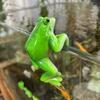 2 Pack Fluorescent Treefrog Farmer Clamps Permanent Rosin Statues For Deck Porch Border Decoration Night Glowing Halloween Accessories