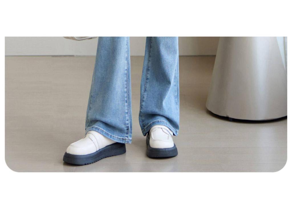 Women's High-Waisted Micro-Flare Jeans: Slimming Light-Colored Pants for Petite Figures - Spring & Autumn Style