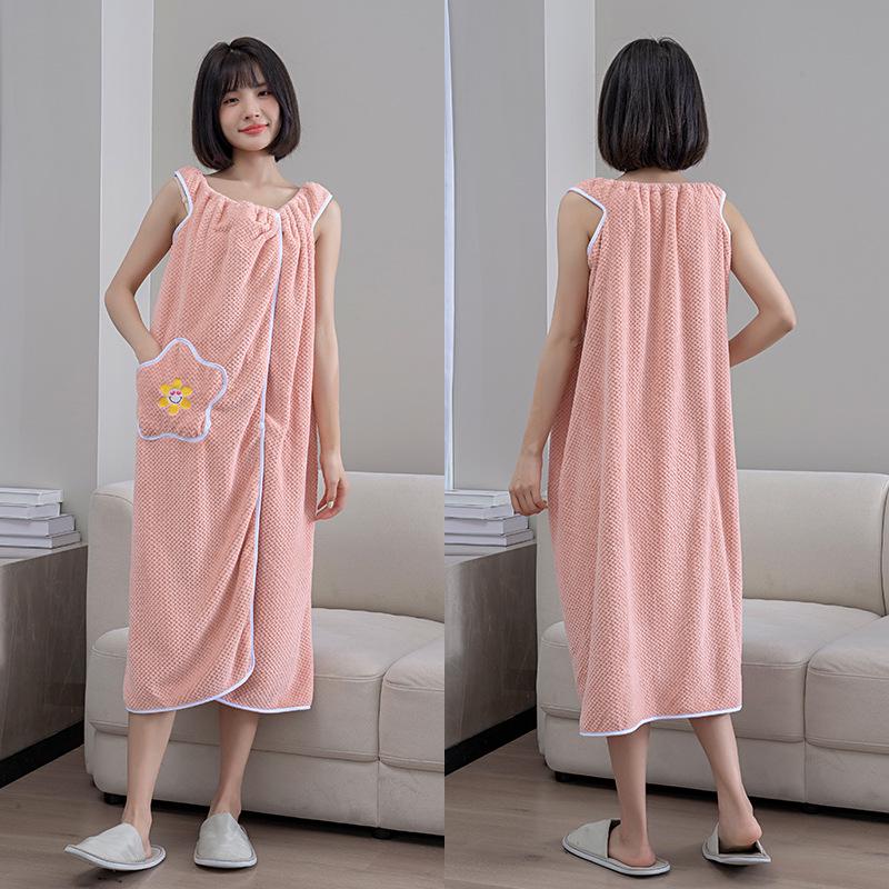 2023 Royal-Style Coral Fleece Bath Skirt: Absorbent, Non-Shedding, Soft, and Fashionable.