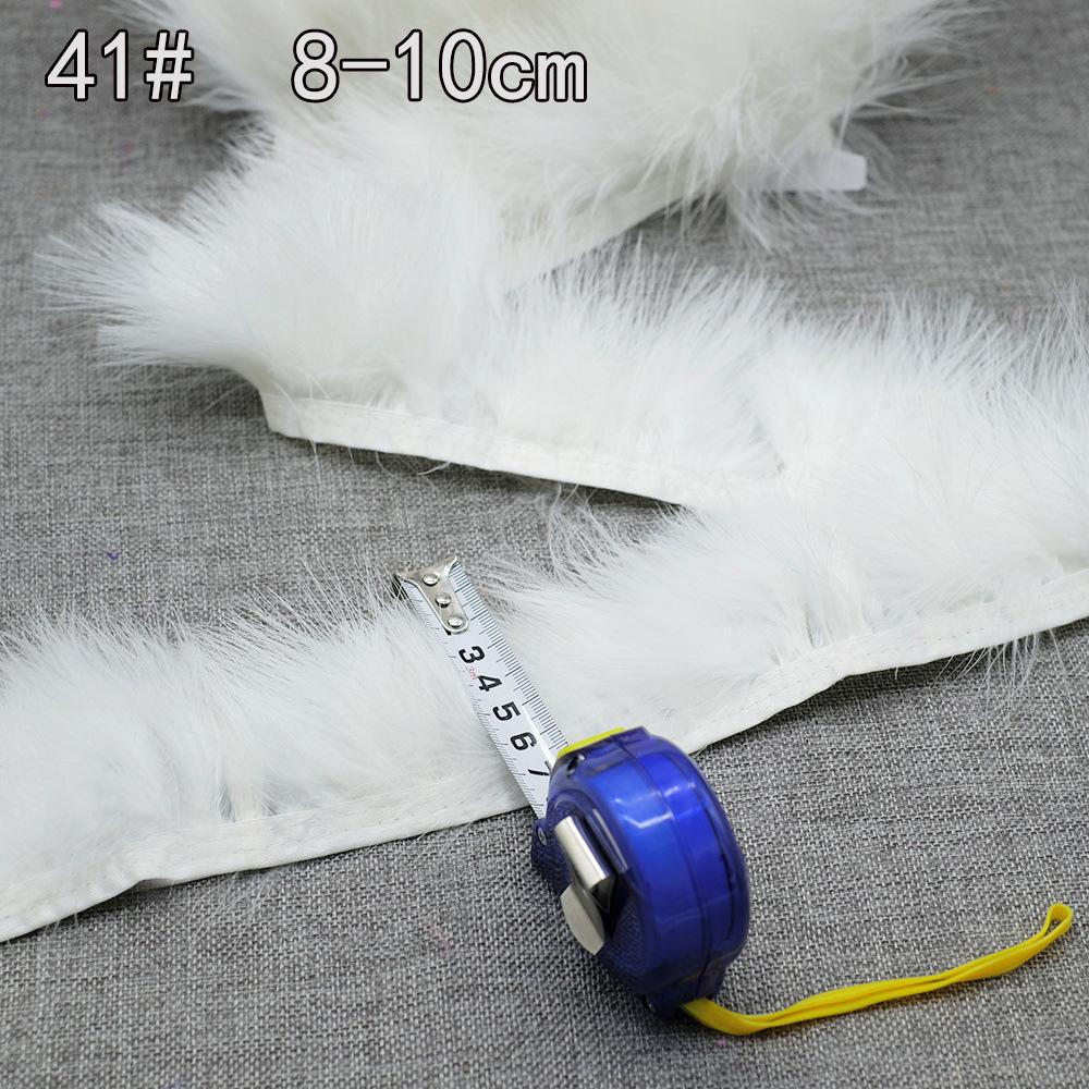 Weiße Feder Kollektion: DIY Handgemachte Bekleidungsaccessoires mit Gänse- und Truthahnfedern