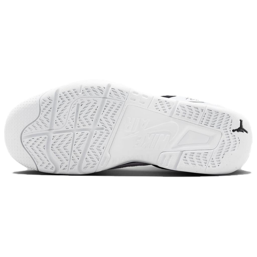 Nové Jordan Stay Loyal 3 Bílé Černé FB1396-106