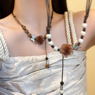 Çin Retro Kamelya Kelebek Seramik Kolye: Kadınlar İçin Lüks Moda İfade Zinciri