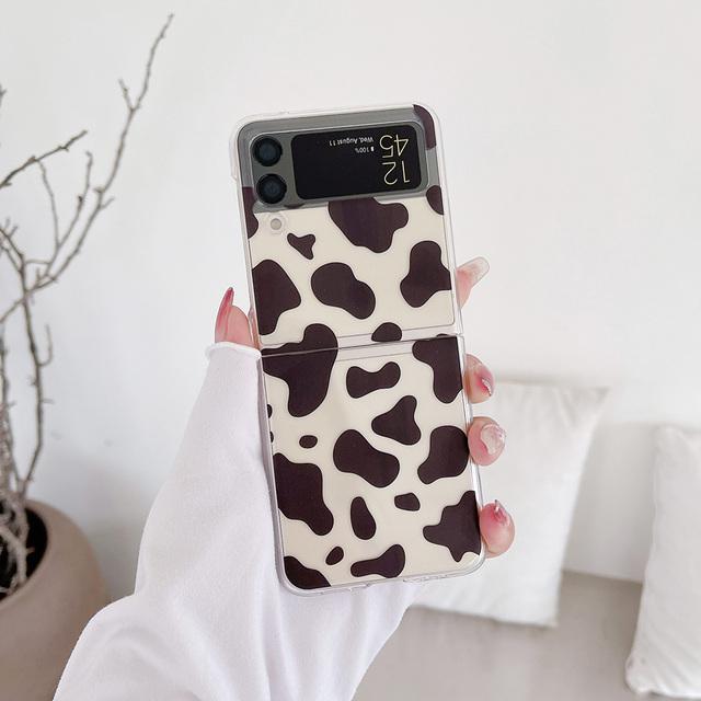 

Милый чехол для телефона с рисунком коровы в полоску зебры для Samsung Galaxy Z Flip 3 4 5g, прозрачный жесткий чехол для ПК For Samsung Z Flip 3