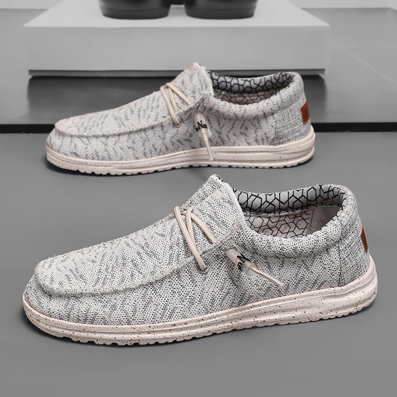 Übergröße neue Vier-Jahreszeiten Herren Freizeitschuhe Slipper Segeltuchschuhe bequeme Herrenschuhe