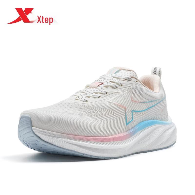Женские беговые кроссовки Xtep Corriander 39