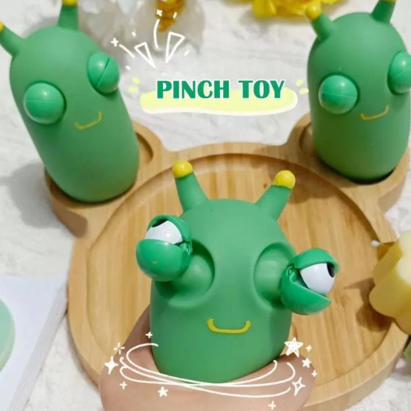 Squeeze Toys Cartoon Big-Eyed Vegetable Worm Squeeze Toys For Anxiety Lovely Animal Squeeze Toy Anti-Pressure Toys Stress Balls