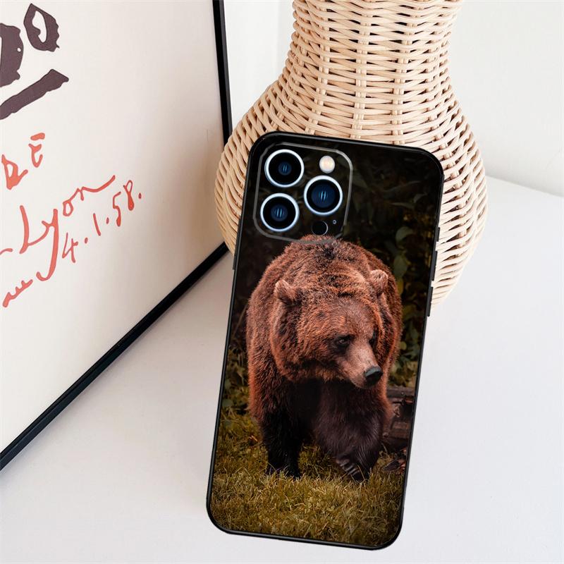 Grizzly Bear Phone Case For iPhone 16 Pro Max 14 13 12 11 15 17 Pro Max mini 15 16 Plus 16e Back Cover