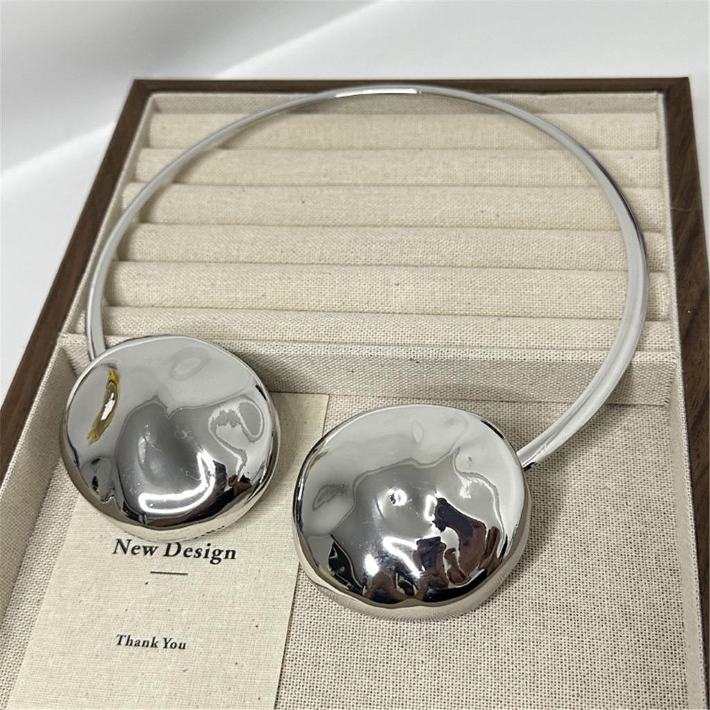 Exaggerated Personality Metal Glossy Pleated Discus Shaped Double Head Collar Chic Cool Style Necklace For Women