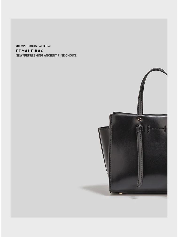 Women's Large Capacity Winged Shoulder Bag - Versatile Cross-Border Messenger Style