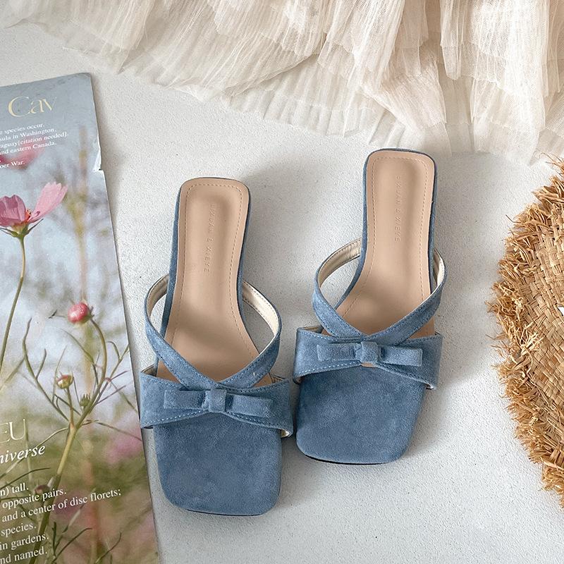 

Internet celebrity explosion fairy wind pink low heel slippers women s summer wear 2025 with skirt French cool slippers 39 синий