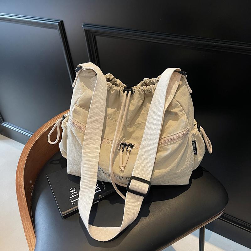 Simple Solid Color String Casual Versatile Nyl Shoulder Bags Large Capacity Commute Hot Trendy Handbags for Women 2026 New